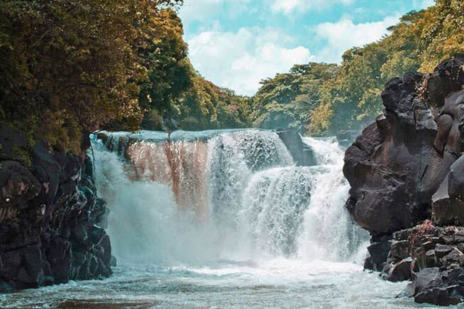 Mosirena speedboat (2)