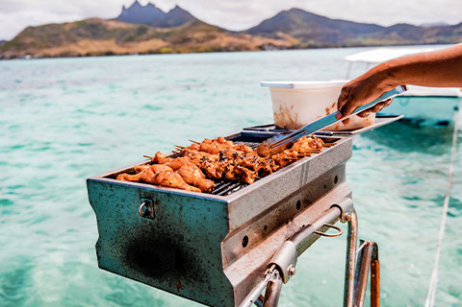 Mosirena speedboat (3)